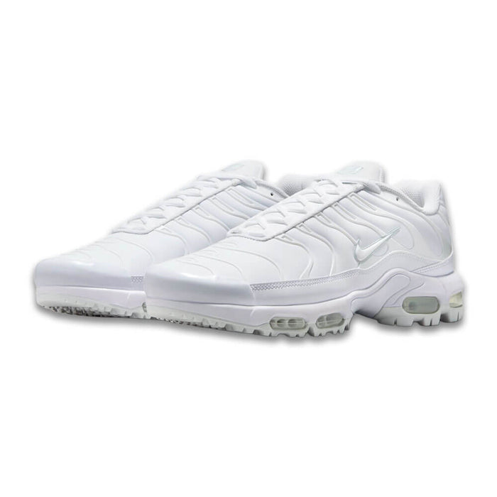 Nike Air Max Plus G Spikeless Golf Shoes White/Gold/Salsa Red/Pure Platinum - FW25 Unisex