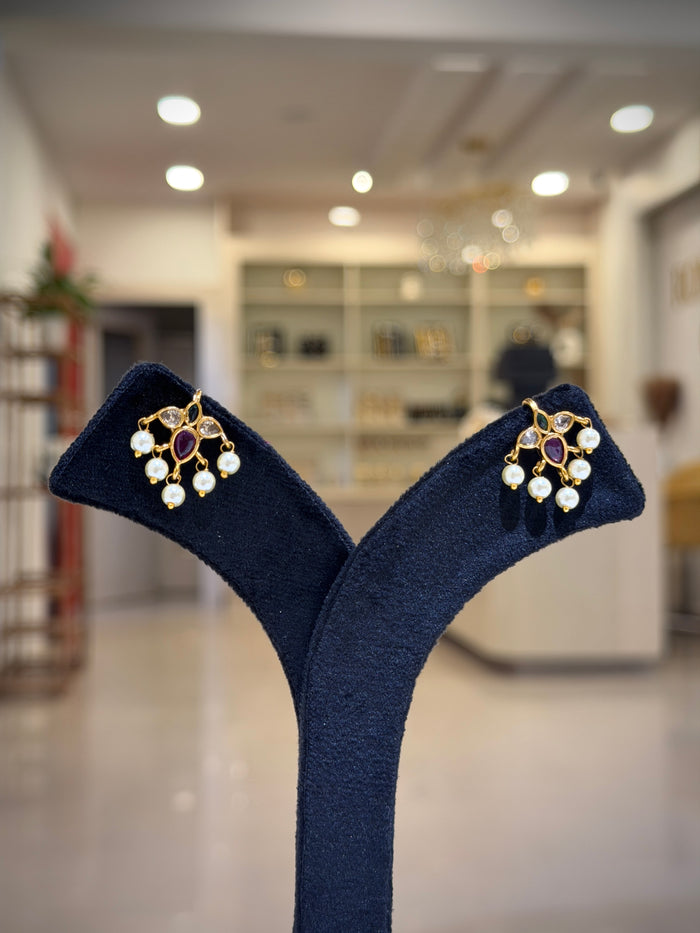 Elegant Kundan Pearl Drop Bugadi /Tops Ear Cuffs