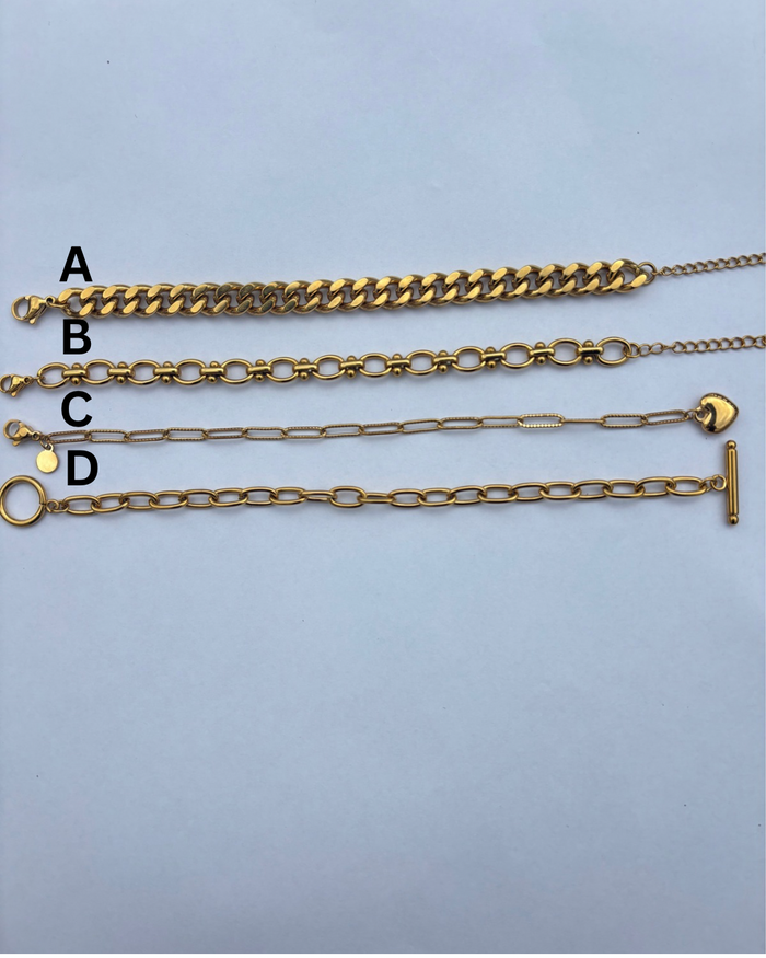 Personalized Gold Charm Bracelet